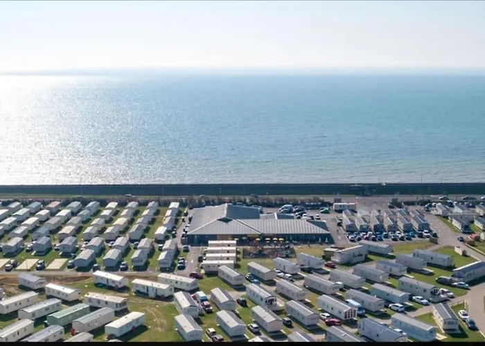 Caravan Holiday Home In Dymchurch - New Beach Holiday Park