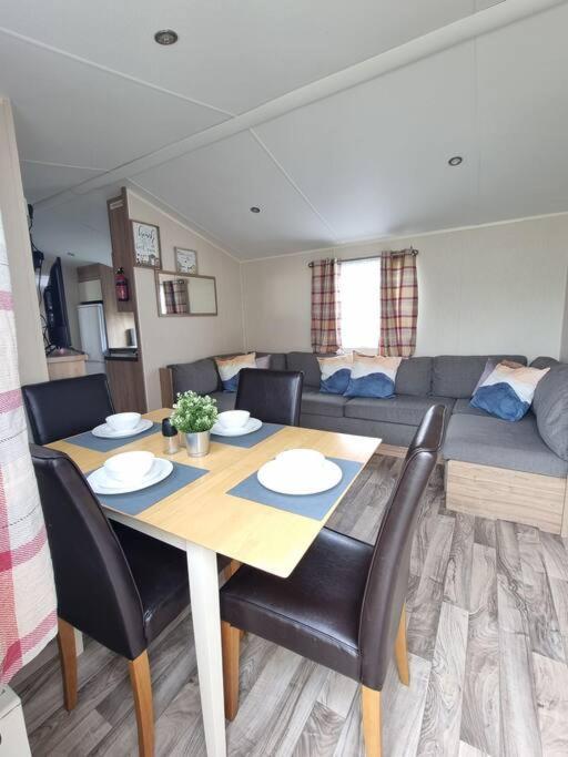 Holiday home Caravan In - New *