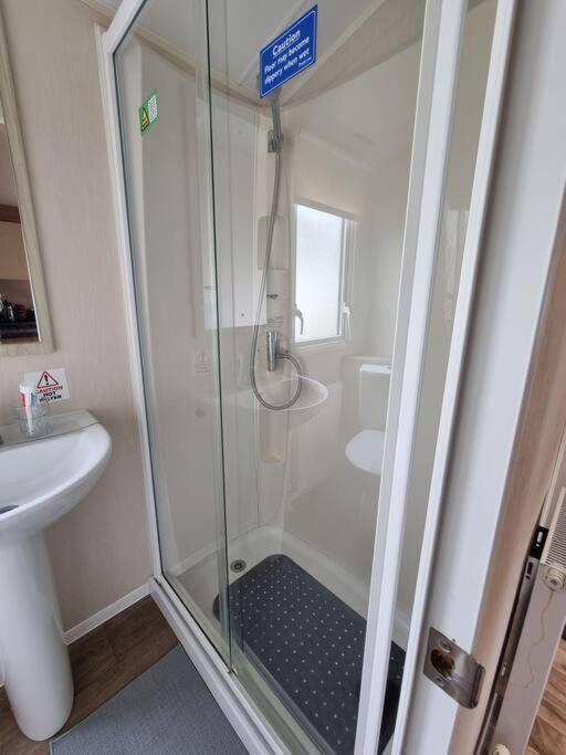 Holiday home Caravan In - New *